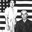 『歴史と追憶』監督:リア・タジリ(アメリカ) More on Rea Tajiri 日系3世のアメリカ人であるリア・タジリ監督自身の祖父母の歴史をたどろうとしたアート系ドキュメンタリー作品。第2次大戦中アメリカ移民だった祖父母が日系人収容所に収容されていた事が母親の病気と関係している事を知りタジリ監督が思いをムービング・イメージにおさめて行く...その斬新な創造性と知らざる内容とが相まってアメリカはもちろん世界中250カ所以上で上映され続ける名作短編ドキュメンタリー。 UCLA フィルム・アーカイブで「女性監督によるトップ100映画」に選ばれている