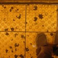 ニューヨークの学生による秀作品集(アドビ財団ユース・ボイス・プログラム) ニューヨークで創られた学生達の秀作映画セクション。今回は大学生、高校生、そして中学生の作品もお届けします。 渋谷アップリンクのウェブ・マガジンの記事(by タハラレイコ) アドビ財団の主催するAdobe Youth Voices program から “Problem Kidz” by Katia Skinner, Tyrone Davis, Elizabeth Fohsta-Lynch, Xavier Rice, SheyenneDeRochea, and ChristineZeigler. A rap music video. “Love Isn’t...